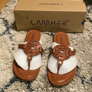 Camel color Sandals—NWT, size 8